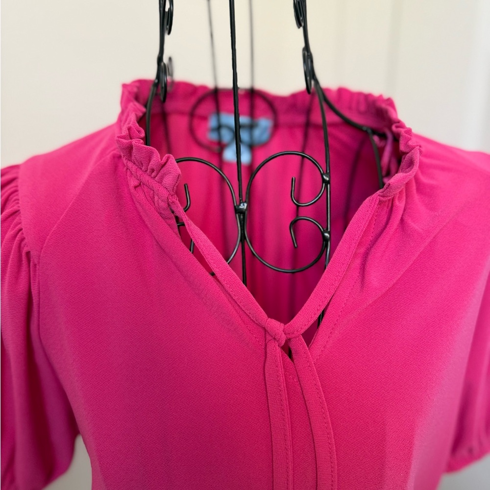 Pink blouse - Picture 3 of 4